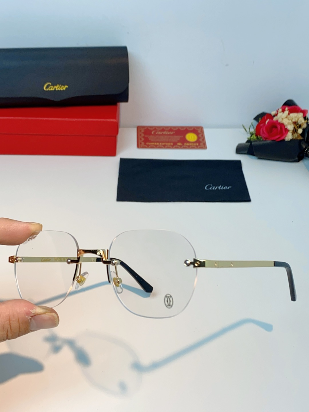 Cartier卡地亚 2026新款赛博朋克无框切边小方框太阳眼镜韩版女潮同款小脸显瘦墨镜