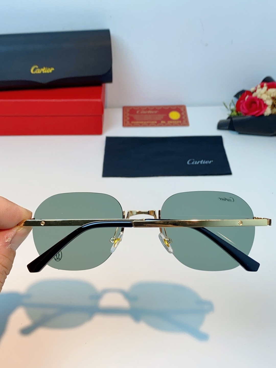 Cartier卡地亚 2026新款赛博朋克无框切边小方框太阳眼镜韩版女潮同款小脸显瘦墨镜