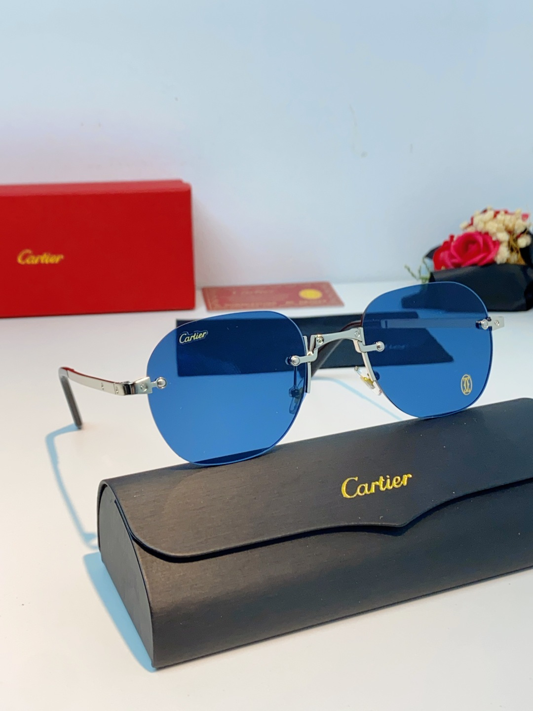 Cartier卡地亚 2026新款赛博朋克无框切边小方框太阳眼镜韩版女潮同款小脸显瘦墨镜