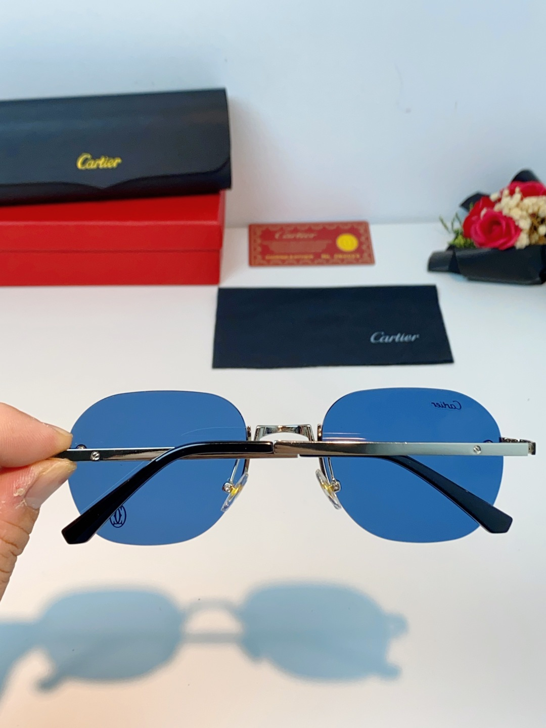 Cartier卡地亚 2026新款赛博朋克无框切边小方框太阳眼镜韩版女潮同款小脸显瘦墨镜