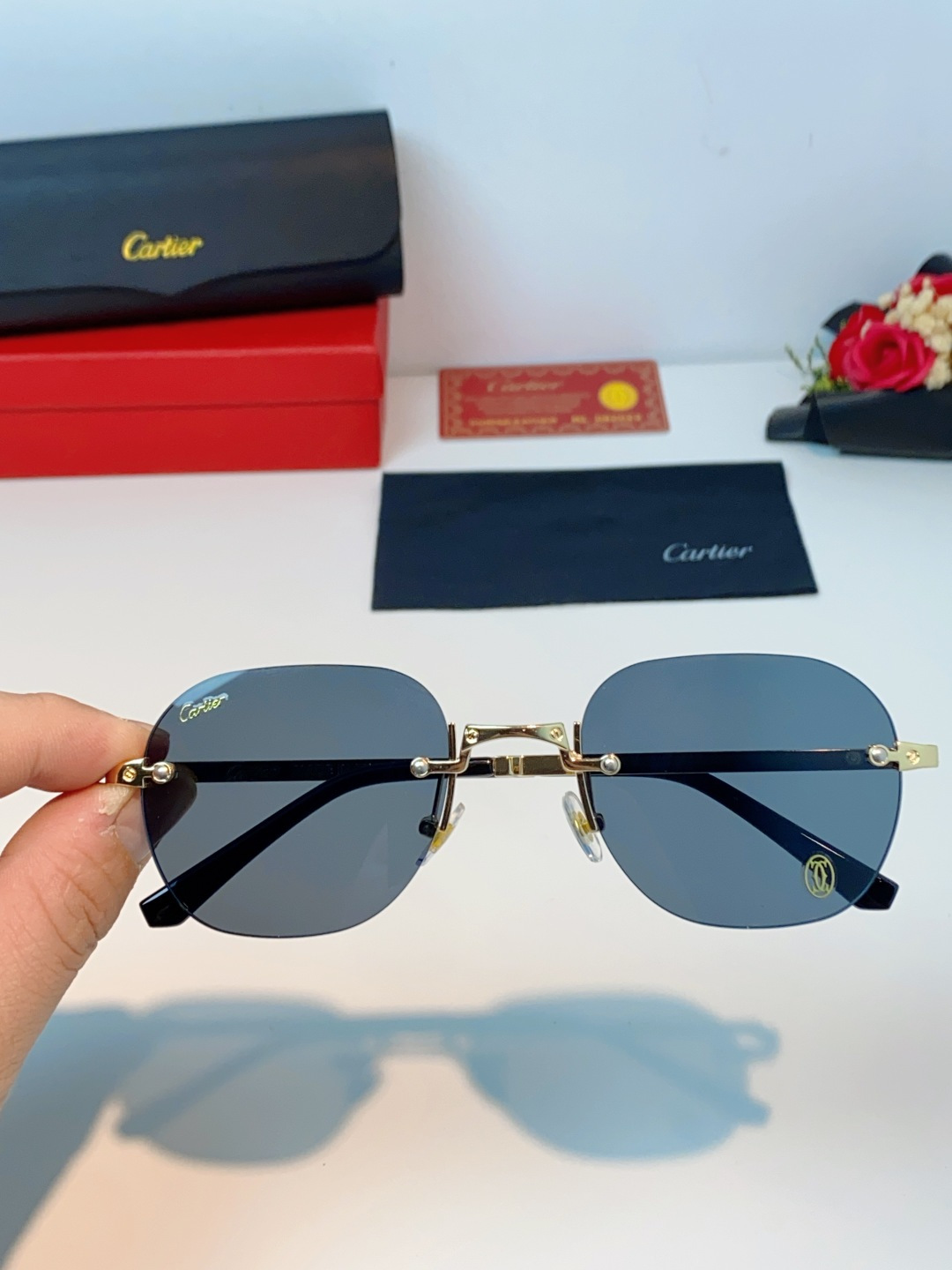 Cartier卡地亚 2026新款赛博朋克无框切边小方框太阳眼镜韩版女潮同款小脸显瘦墨镜