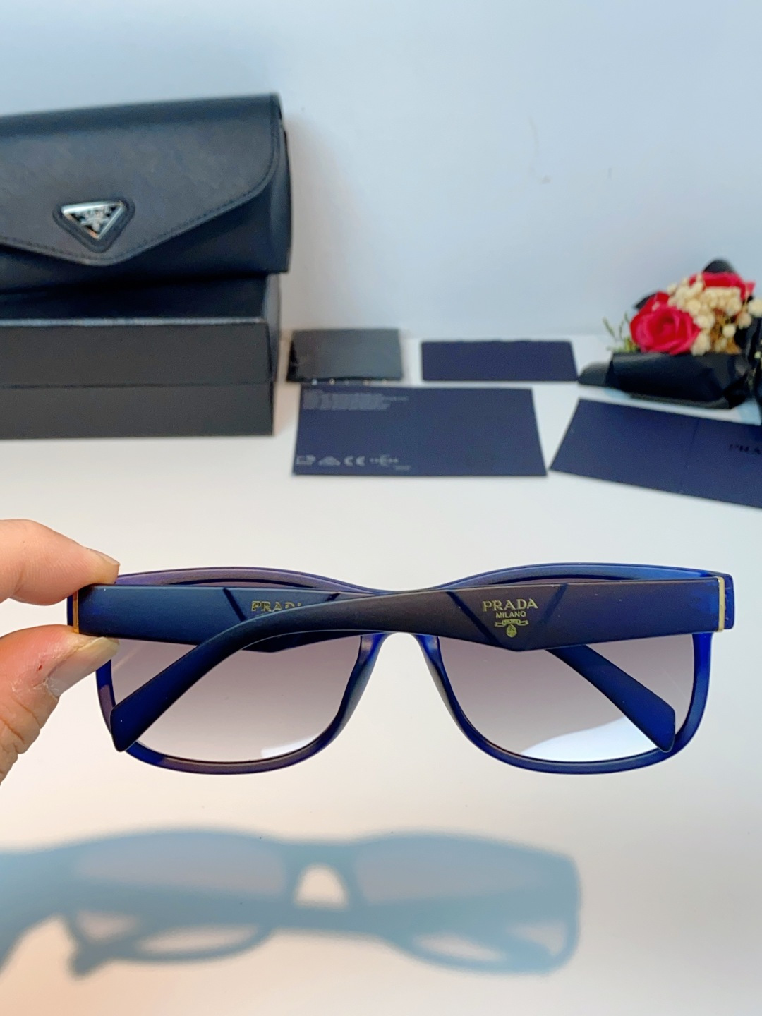 Prada普拉达 2026新春新款方框眼镜偏光太阳镜男女款户外开车专用