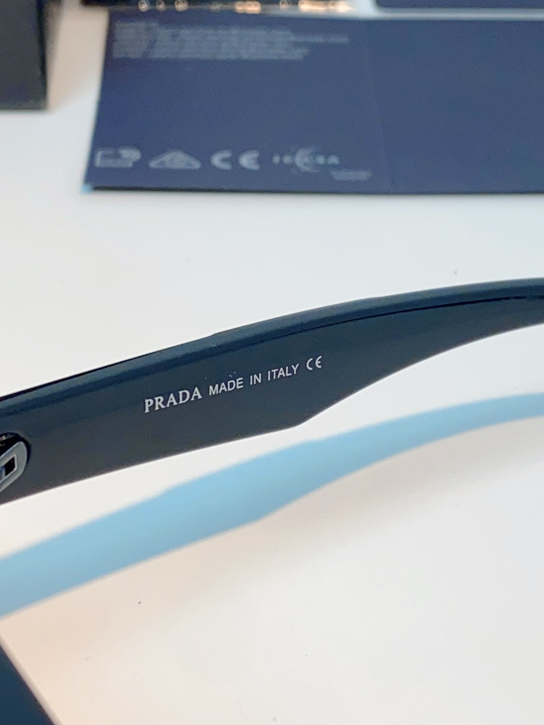 Prada普拉达 2026新春新款方框眼镜偏光太阳镜男女款户外开车专用