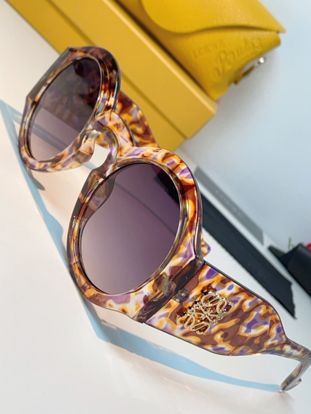 Loewe罗意威 2026新款网红防晒圆框墨镜女款高级感时髦显脸小太阳眼镜防紫外线