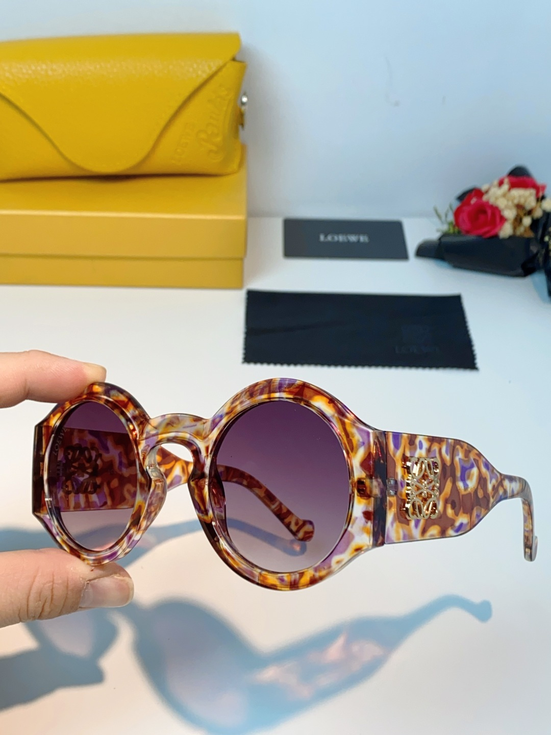 Loewe罗意威 2026新款网红防晒圆框墨镜女款高级感时髦显脸小太阳眼镜防紫外线