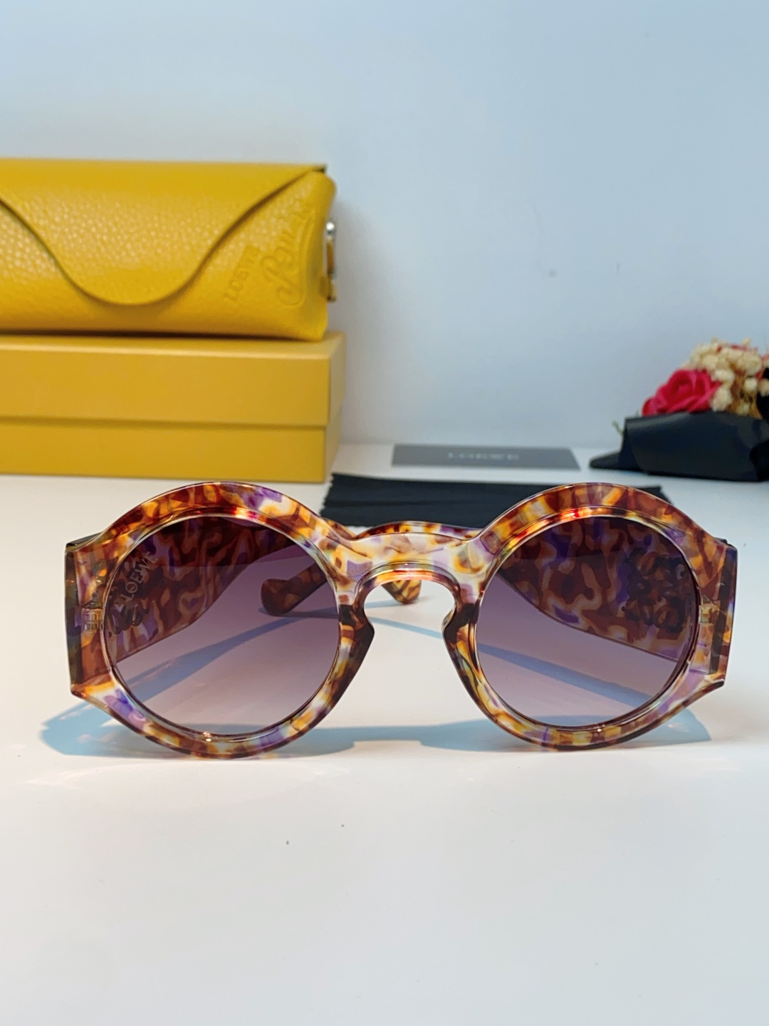 Loewe罗意威 2026新款网红防晒圆框墨镜女款高级感时髦显脸小太阳眼镜防紫外线