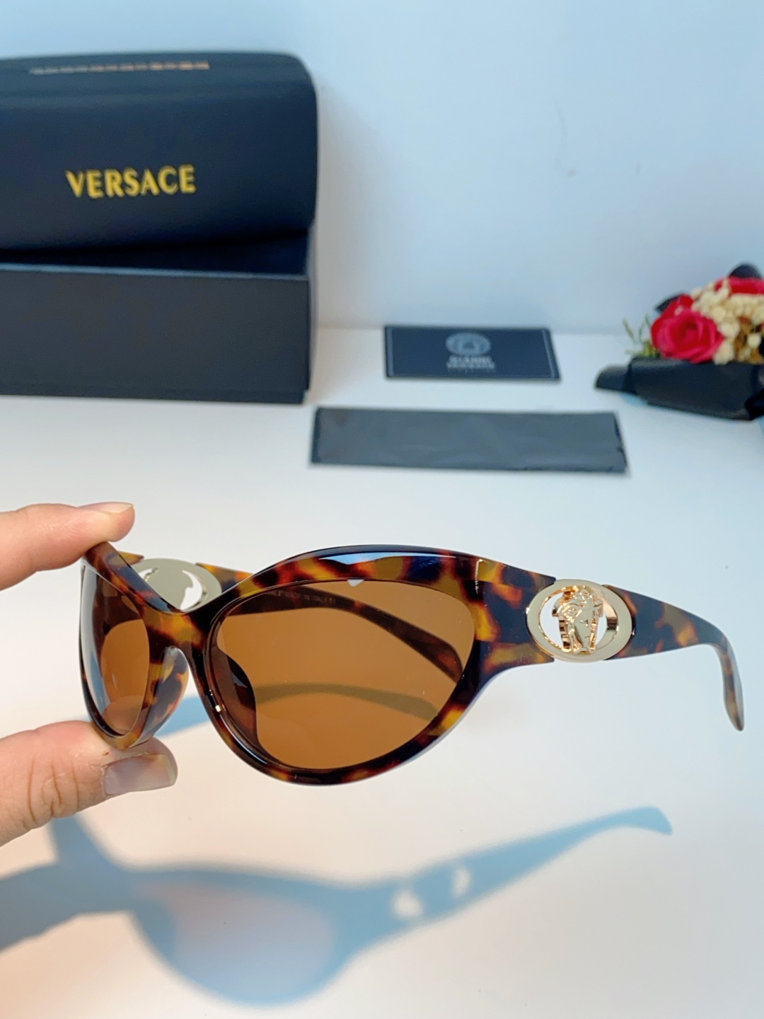 VERSACE/范思哲【2026春夏新品】太阳镜女款墨镜猫眼眼镜0VE4485