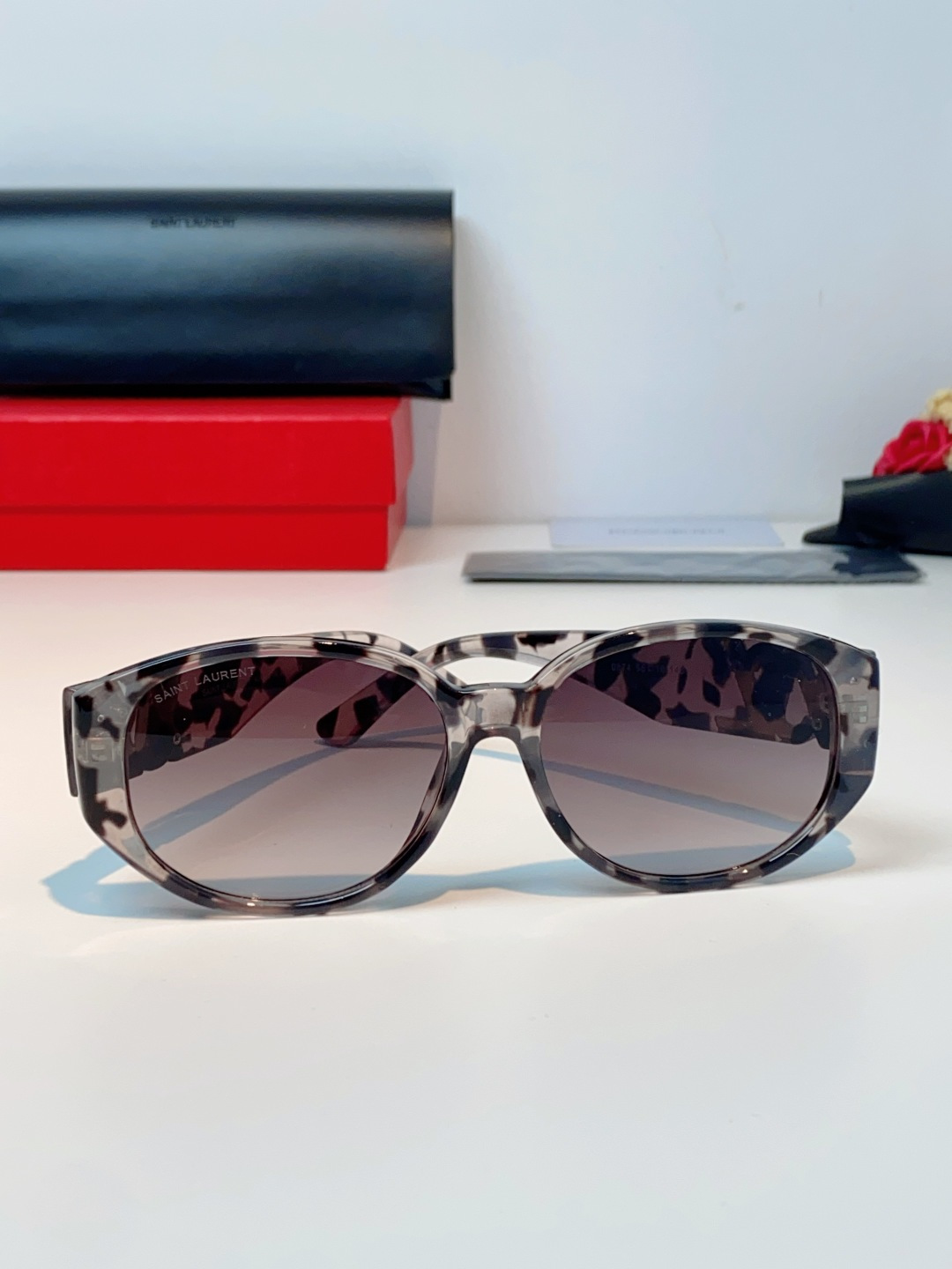 YSL圣罗兰Saint Laurent 2026新款网红同款重金属个性装饰复古时尚太阳镜新款潮流欧美户外