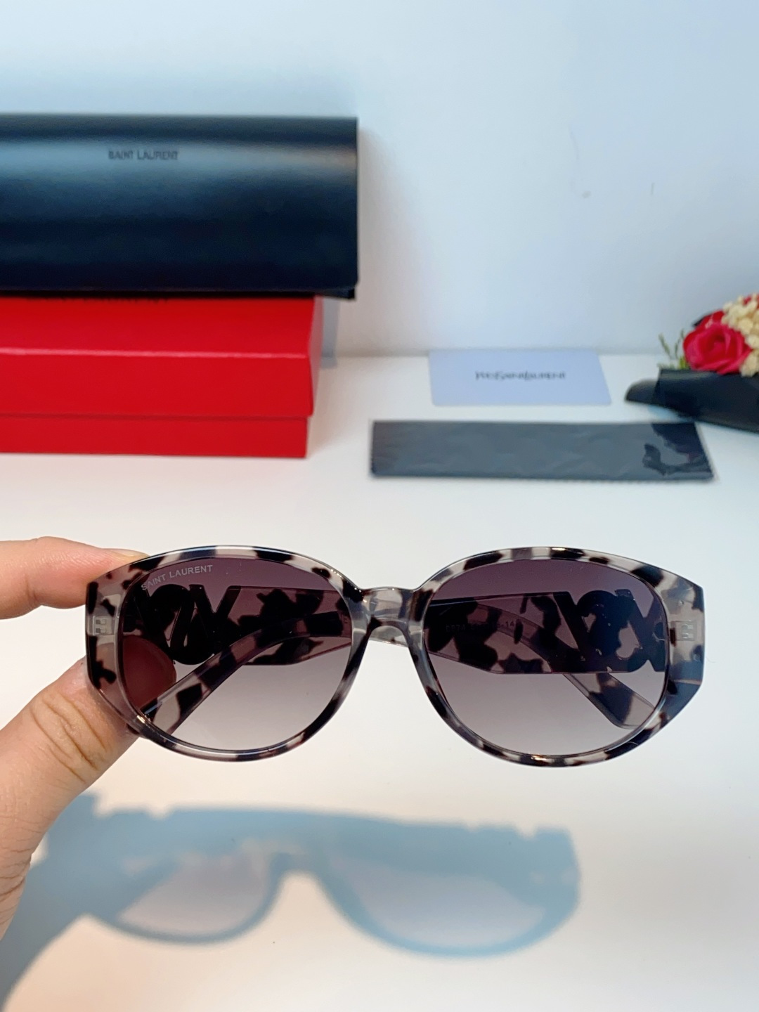 YSL圣罗兰Saint Laurent 2026新款网红同款重金属个性装饰复古时尚太阳镜新款潮流欧美户外