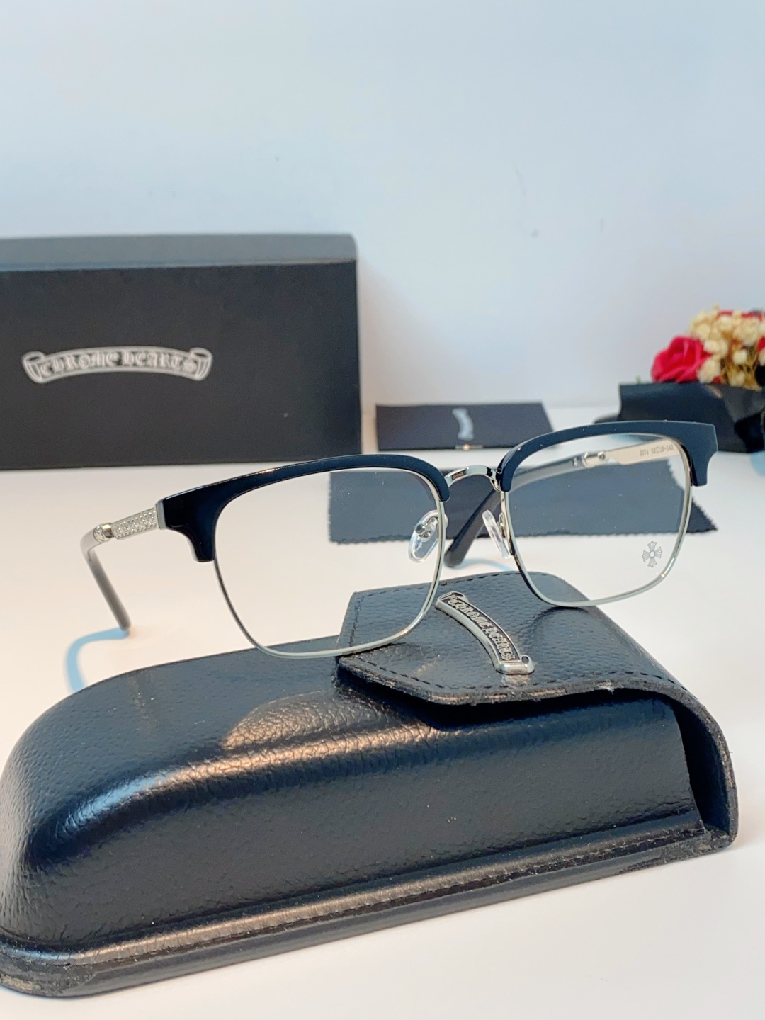 Chrome Hearts克罗心 2026新款眉线半框商务理工超轻简约近视眼镜男女