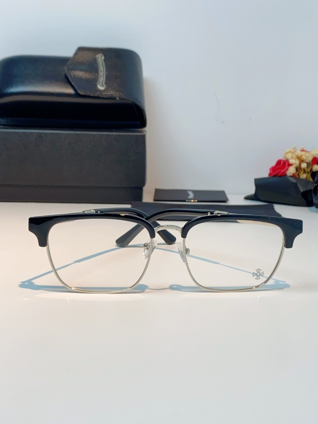 Chrome Hearts克罗心 2026新款眉线半框商务理工超轻简约近视眼镜男女