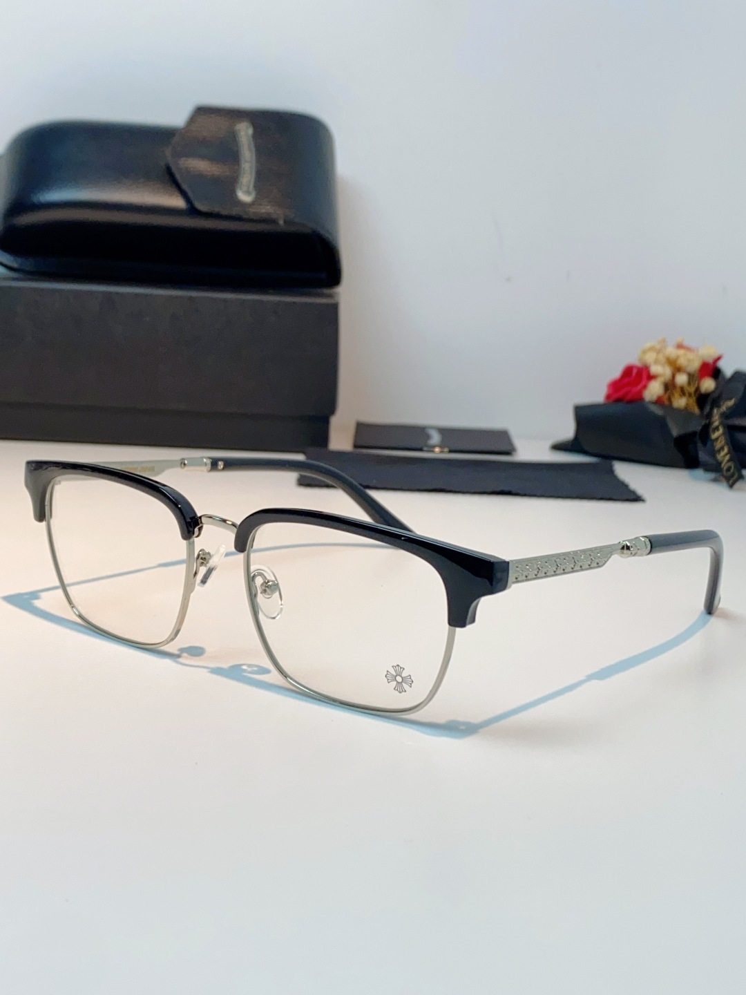 Chrome Hearts克罗心 2026新款眉线半框商务理工超轻简约近视眼镜男女