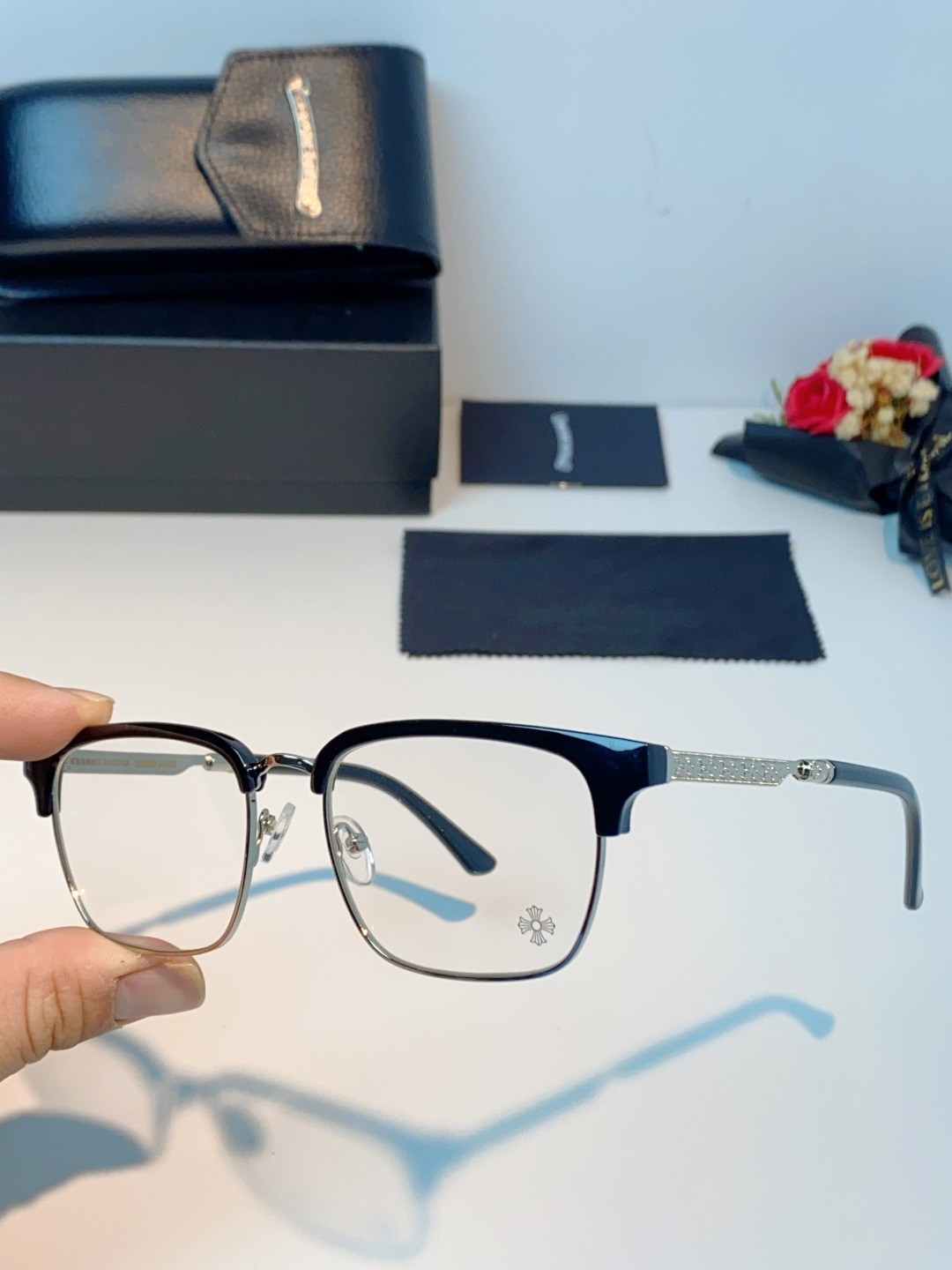 Chrome Hearts克罗心 2026新款眉线半框商务理工超轻简约近视眼镜男女