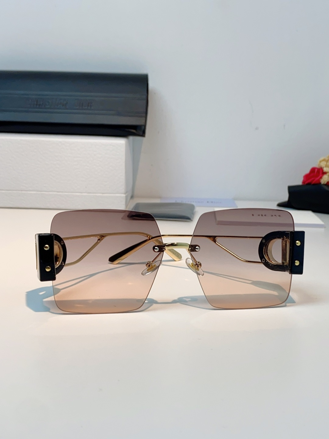 Dior迪奥 2026新款太阳镜女新款防晒港风大脸墨镜夏显脸小圆脸防紫外线无边框眼镜潮