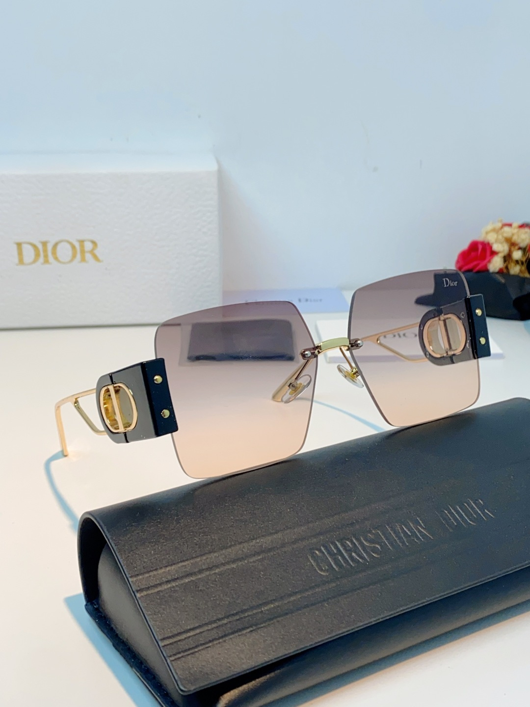 Dior迪奥 2026新款太阳镜女新款防晒港风大脸墨镜夏显脸小圆脸防紫外线无边框眼镜潮