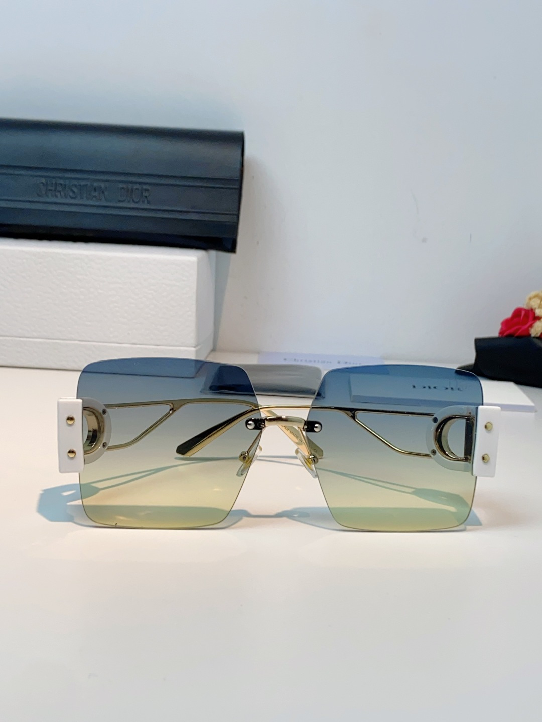 Dior迪奥 2026新款太阳镜女新款防晒港风大脸墨镜夏显脸小圆脸防紫外线无边框眼镜潮