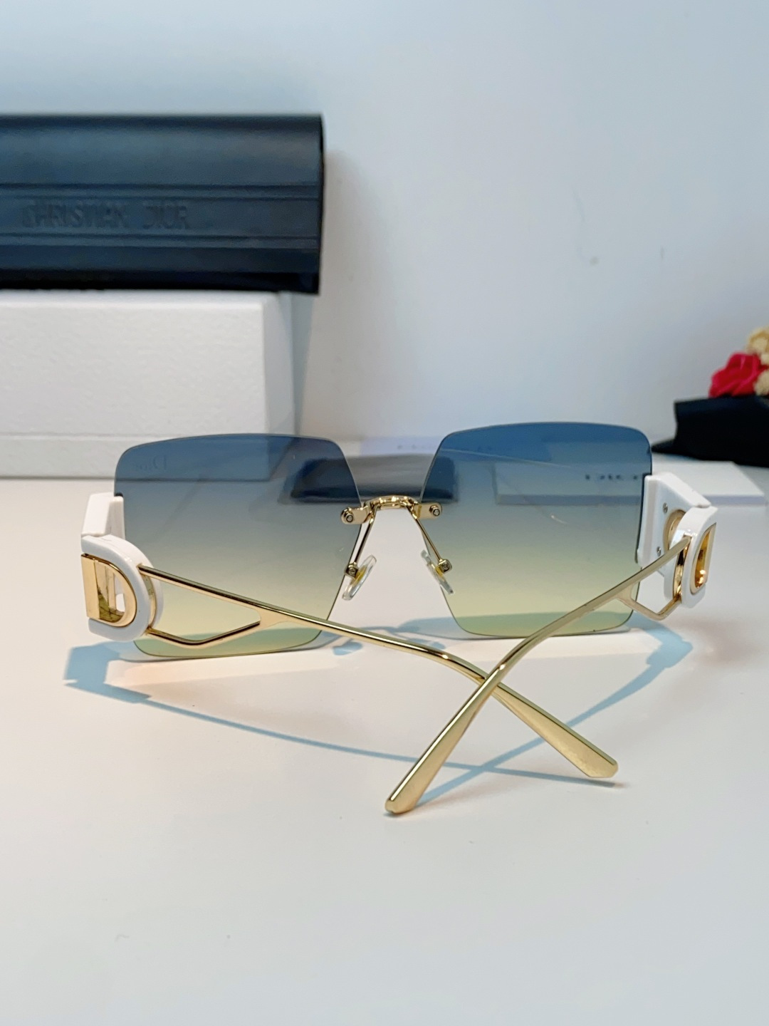 Dior迪奥 2026新款太阳镜女新款防晒港风大脸墨镜夏显脸小圆脸防紫外线无边框眼镜潮