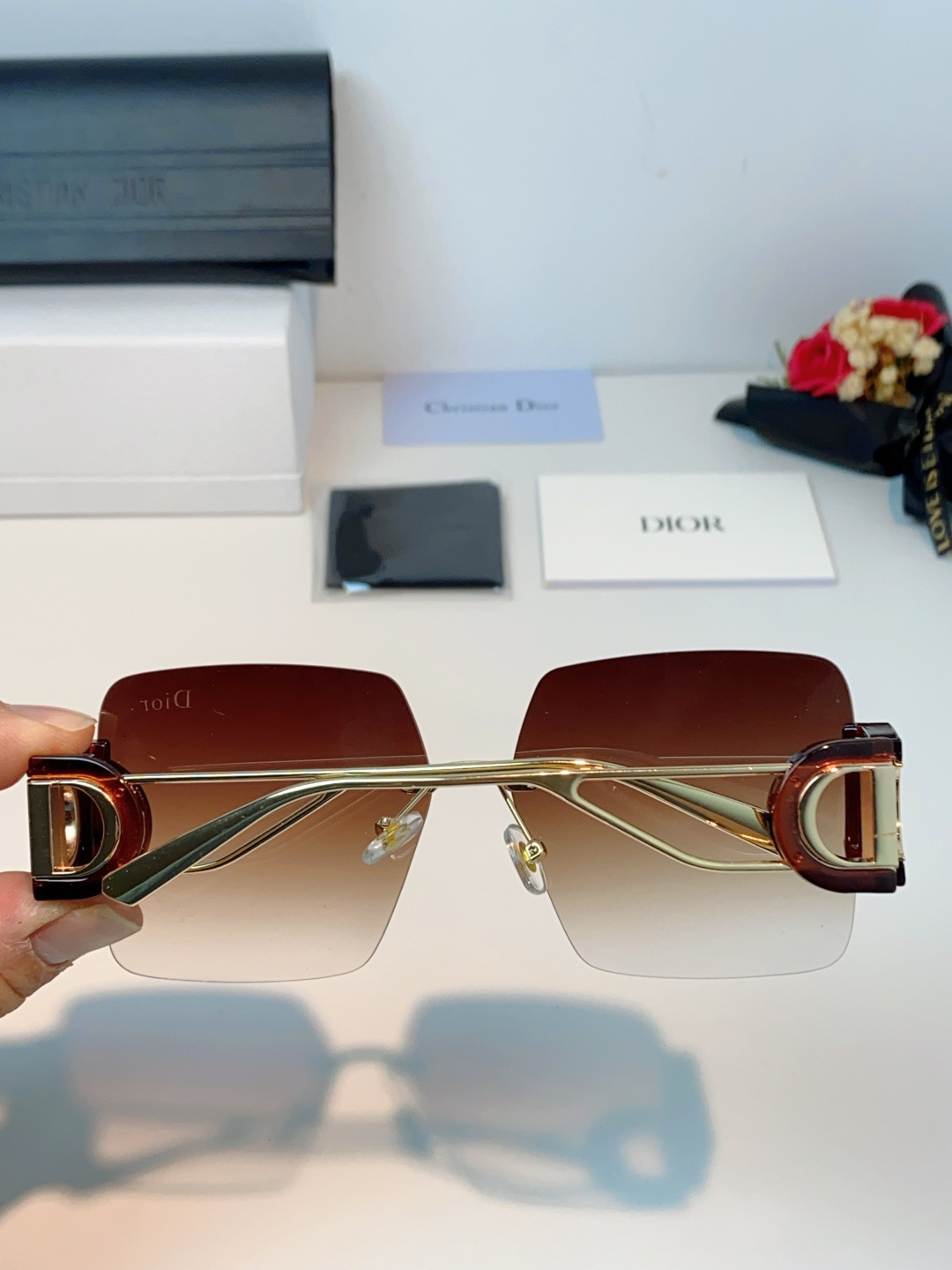 Dior迪奥 2026新款太阳镜女新款防晒港风大脸墨镜夏显脸小圆脸防紫外线无边框眼镜潮