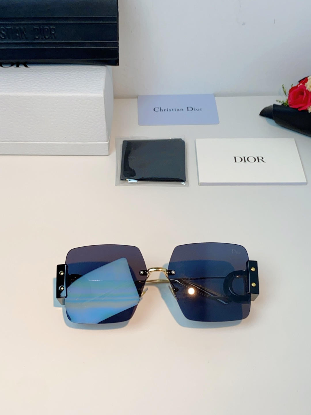 Dior迪奥 2026新款太阳镜女新款防晒港风大脸墨镜夏显脸小圆脸防紫外线无边框眼镜潮