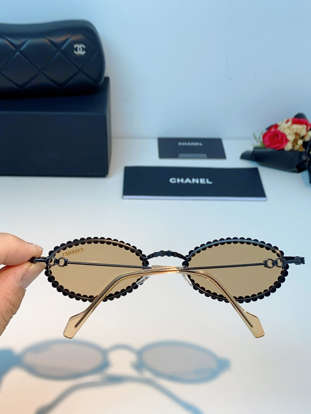 Chanel香奈儿 2026新款欧美风镶钻素颜眼镜轻奢辣妹风配近视度数造型拍照防蓝光小椭圆框