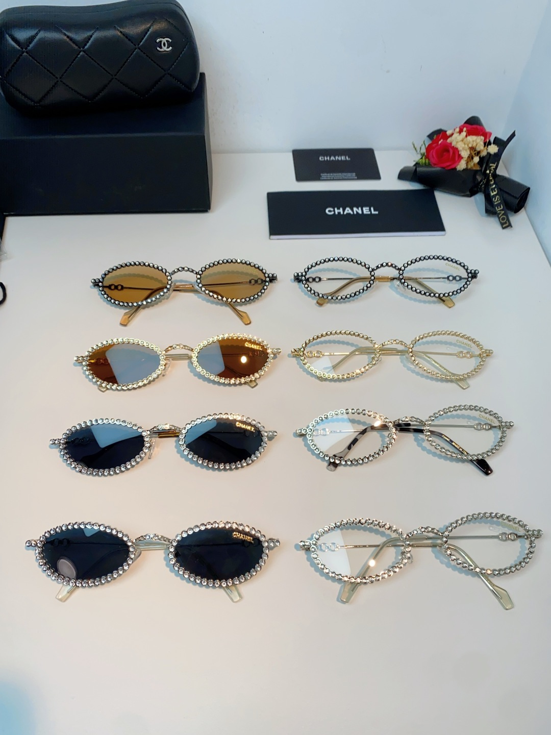 Chanel香奈儿 2026新款欧美风镶钻素颜眼镜轻奢辣妹风配近视度数造型拍照防蓝光小椭圆框