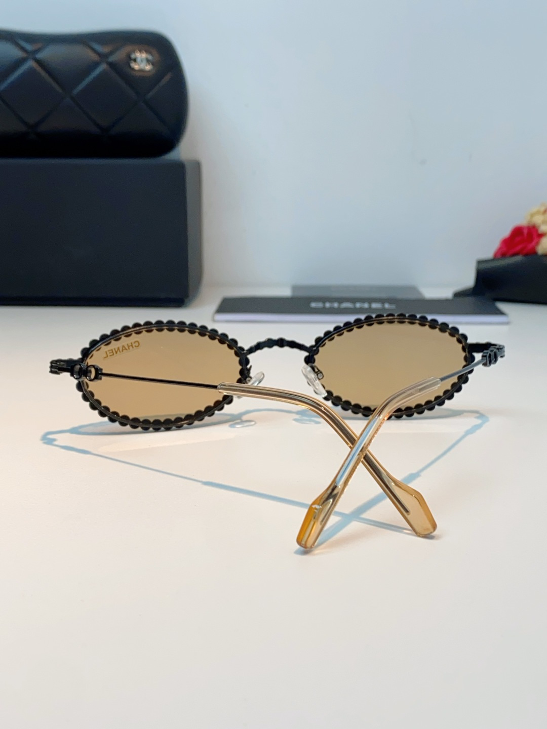 Chanel香奈儿 2026新款欧美风镶钻素颜眼镜轻奢辣妹风配近视度数造型拍照防蓝光小椭圆框
