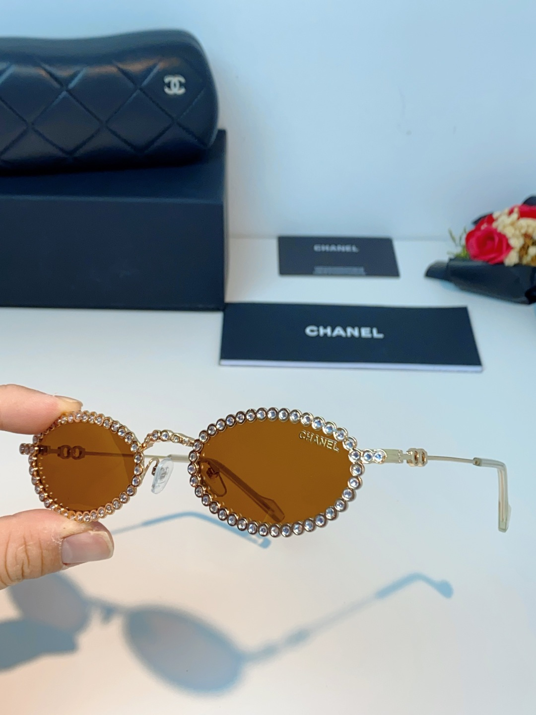 Chanel香奈儿 2026新款欧美风镶钻素颜眼镜轻奢辣妹风配近视度数造型拍照防蓝光小椭圆框