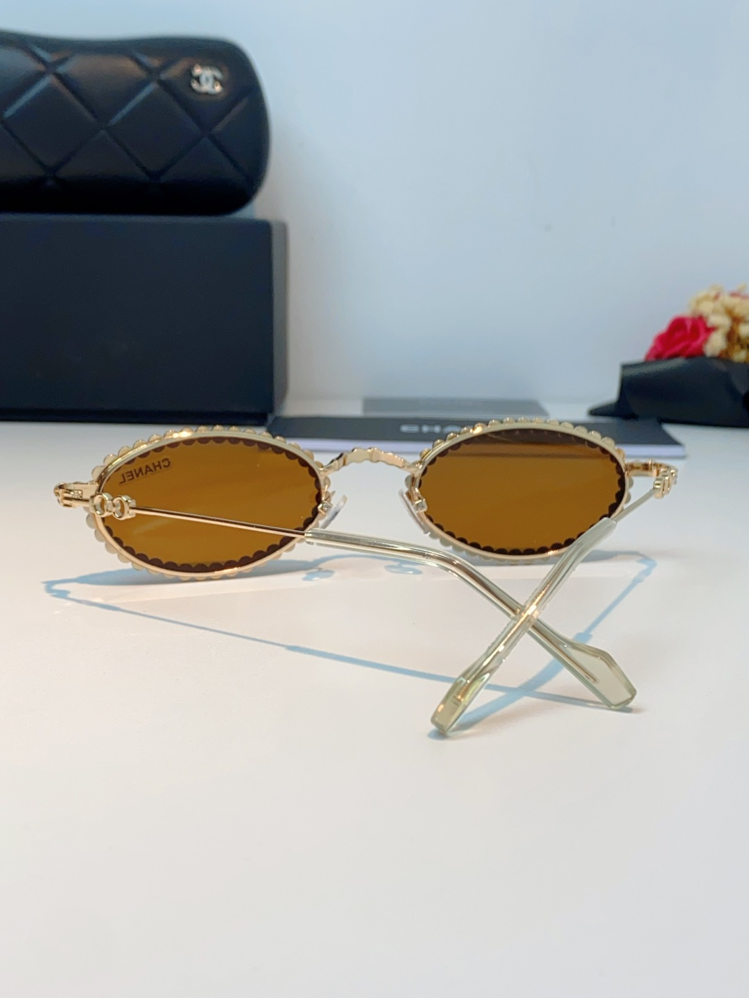 Chanel香奈儿 2026新款欧美风镶钻素颜眼镜轻奢辣妹风配近视度数造型拍照防蓝光小椭圆框
