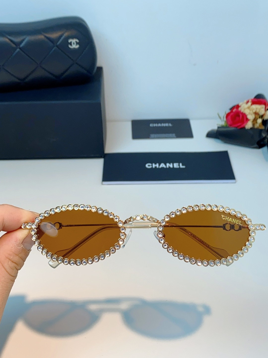 Chanel香奈儿 2026新款欧美风镶钻素颜眼镜轻奢辣妹风配近视度数造型拍照防蓝光小椭圆框