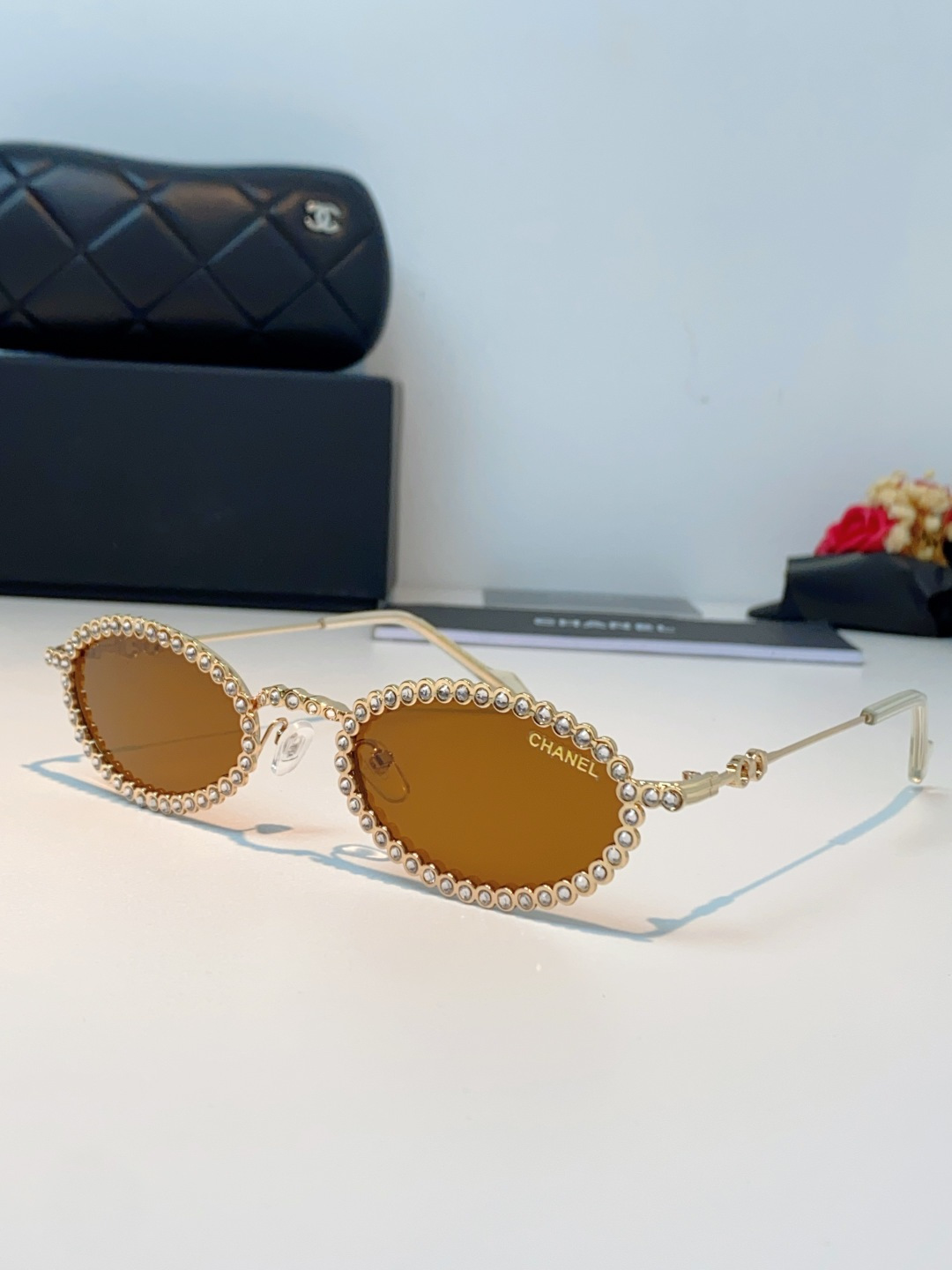 Chanel香奈儿 2026新款欧美风镶钻素颜眼镜轻奢辣妹风配近视度数造型拍照防蓝光小椭圆框