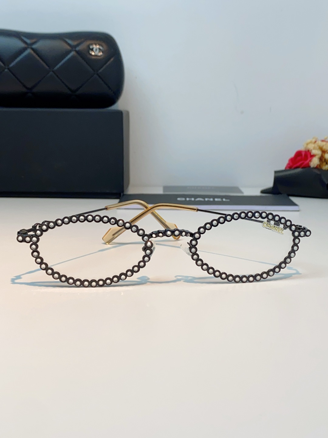 Chanel香奈儿 2026新款欧美风镶钻素颜眼镜轻奢辣妹风配近视度数造型拍照防蓝光小椭圆框