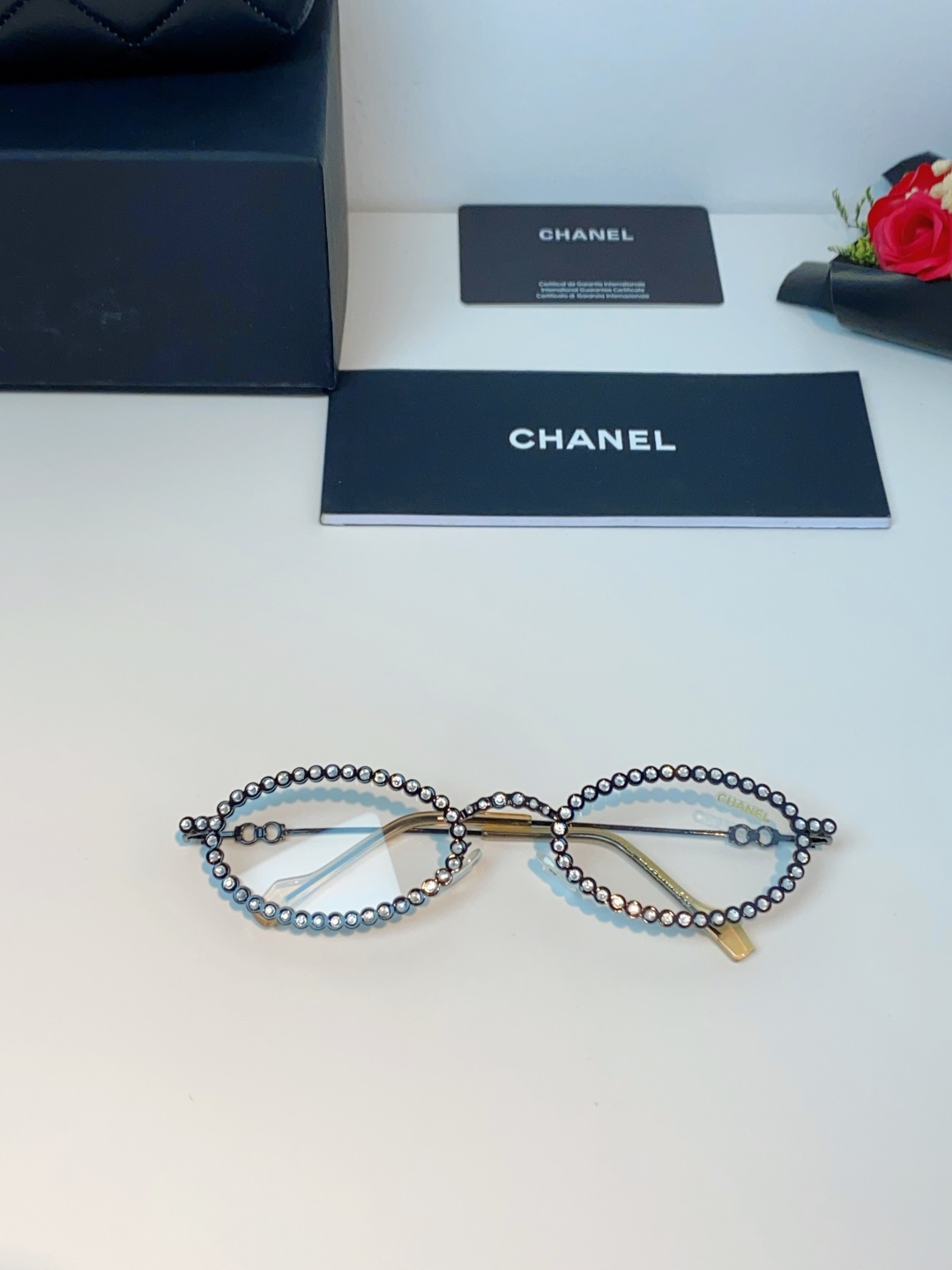 Chanel香奈儿 2026新款欧美风镶钻素颜眼镜轻奢辣妹风配近视度数造型拍照防蓝光小椭圆框