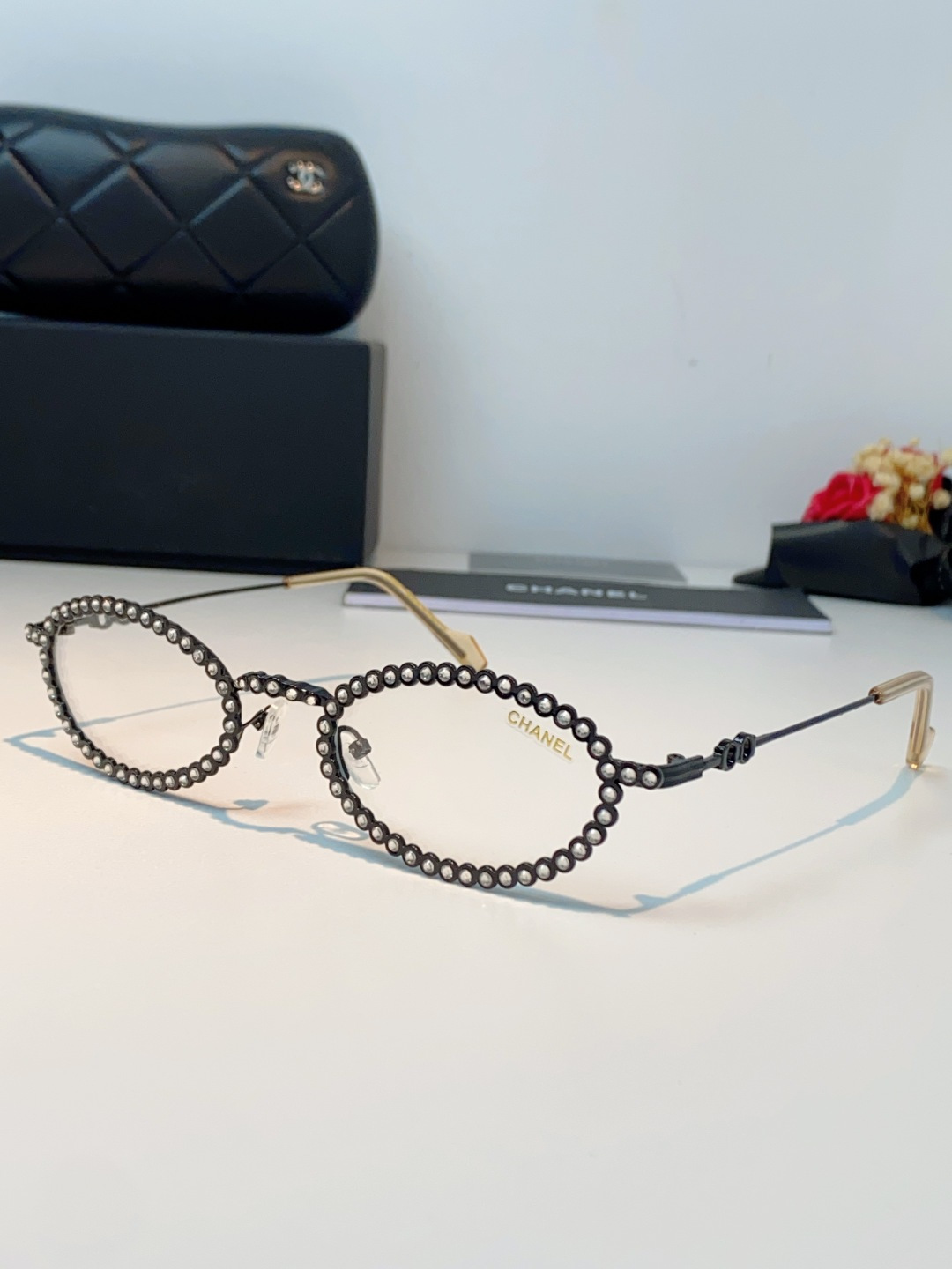 Chanel香奈儿 2026新款欧美风镶钻素颜眼镜轻奢辣妹风配近视度数造型拍照防蓝光小椭圆框
