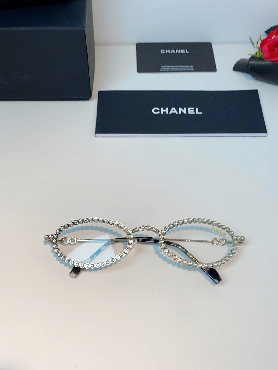 Chanel香奈儿 2026新款欧美风镶钻素颜眼镜轻奢辣妹风配近视度数造型拍照防蓝光小椭圆框