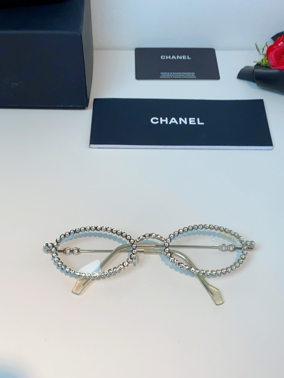 Chanel香奈儿 2026新款欧美风镶钻素颜眼镜轻奢辣妹风配近视度数造型拍照防蓝光小椭圆框