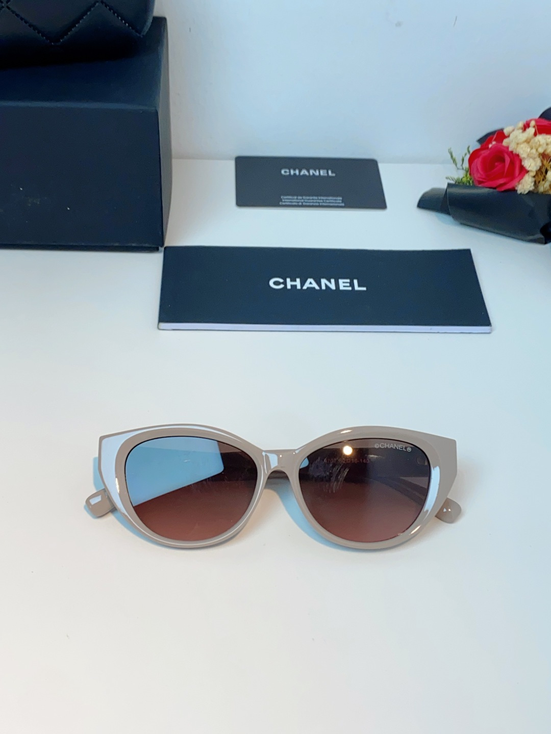 Chanel香奈儿 2026新款欧美辣妹风猫眼山茶花高级感网感防晒墨镜街拍方圆脸显瘦太阳眼镜