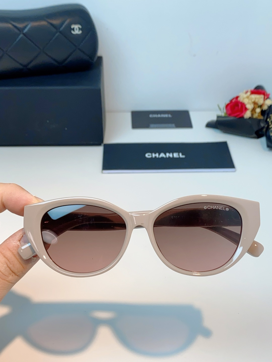 Chanel香奈儿 2026新款欧美辣妹风猫眼山茶花高级感网感防晒墨镜街拍方圆脸显瘦太阳眼镜