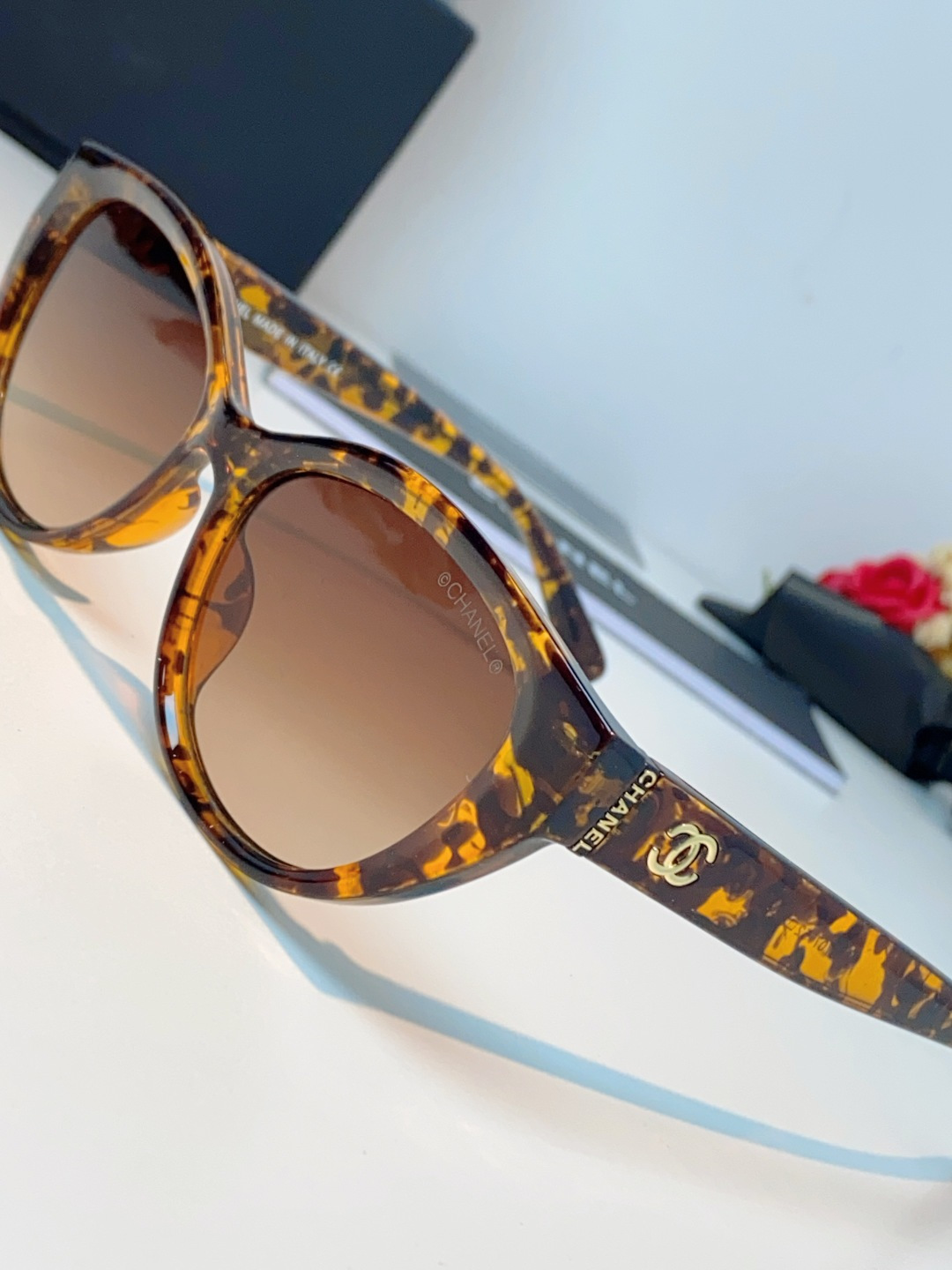 Chanel香奈儿 2026新款欧美辣妹风猫眼山茶花高级感网感防晒墨镜街拍方圆脸显瘦太阳眼镜