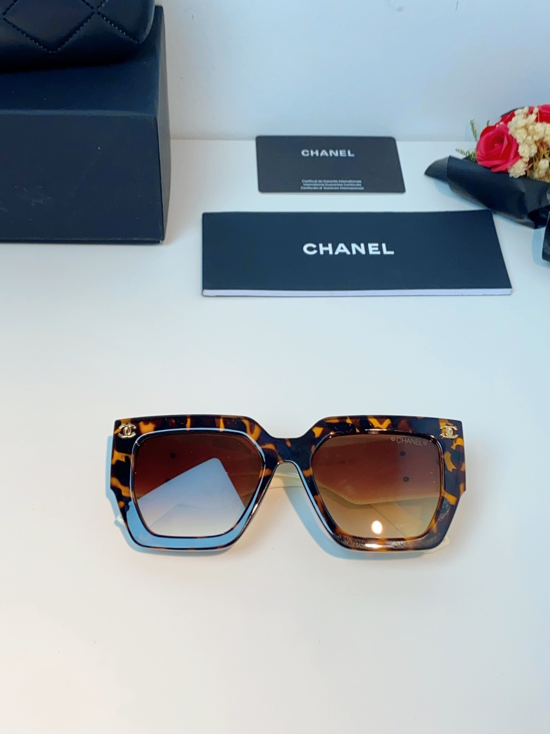 Chanel香奈儿 太阳镜大框双C大Logo时尚墨镜 网红同款大框眼镜