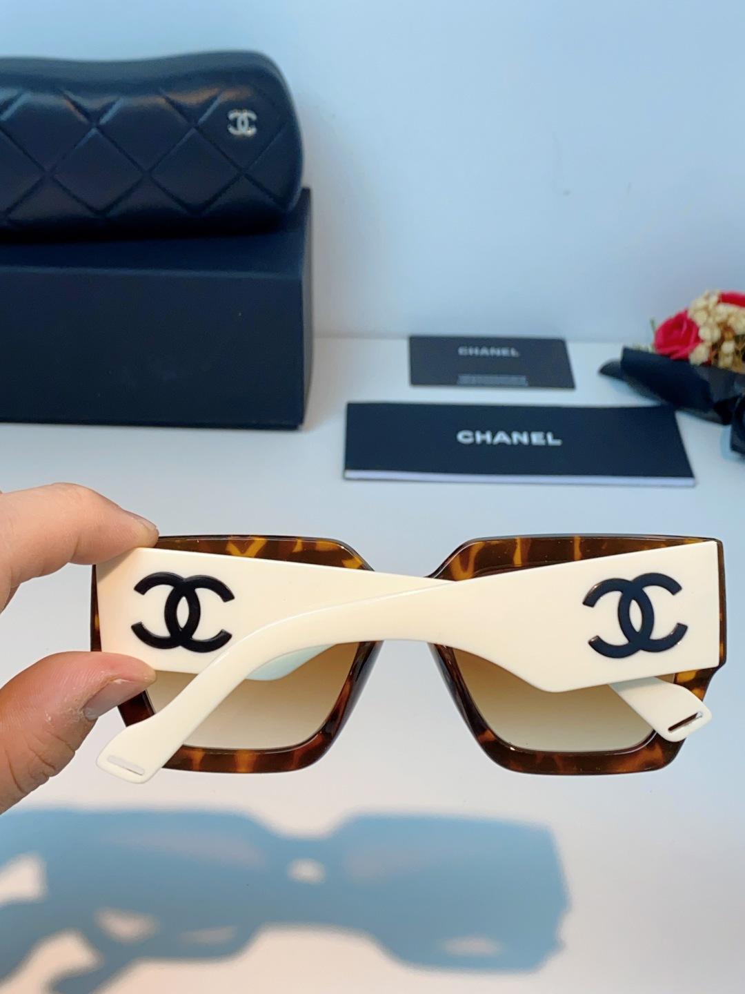 Chanel香奈儿 太阳镜大框双C大Logo时尚墨镜 网红同款大框眼镜