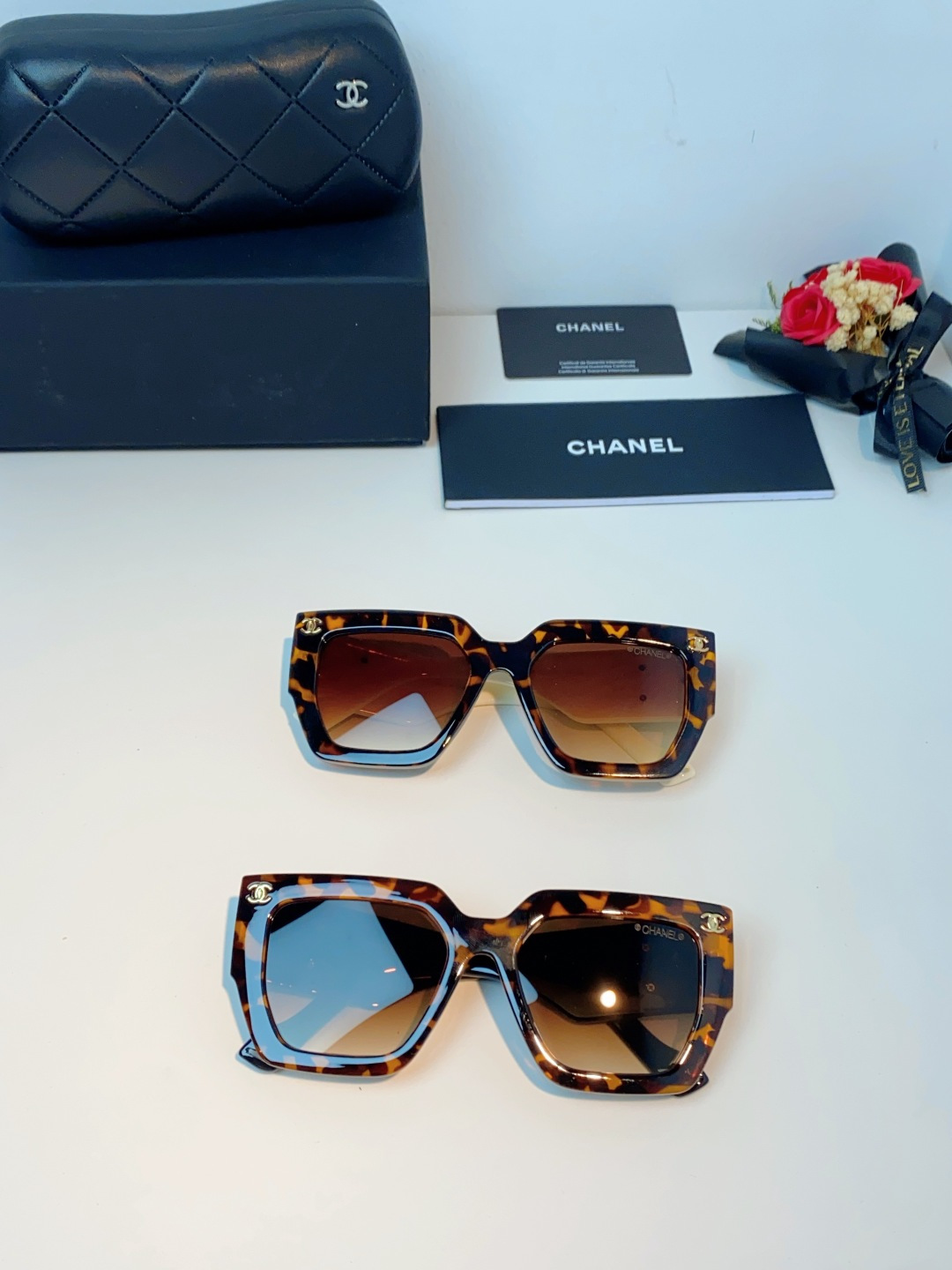 Chanel香奈儿 太阳镜大框双C大Logo时尚墨镜 网红同款大框眼镜