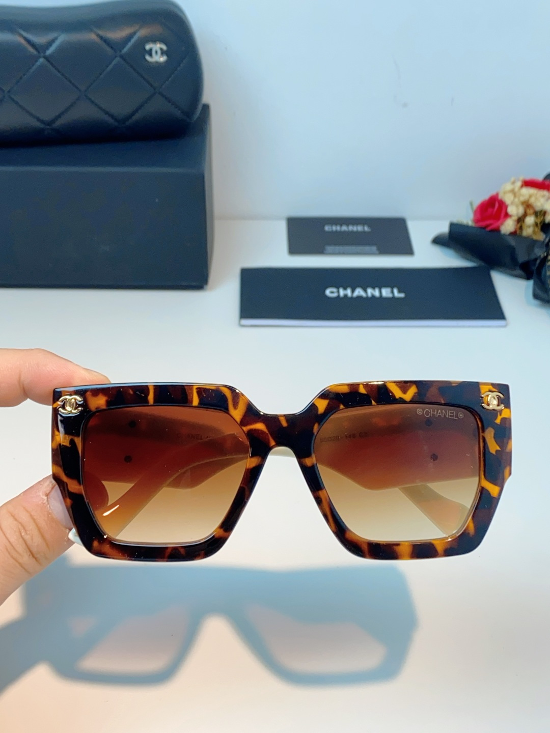 Chanel香奈儿 太阳镜大框双C大Logo时尚墨镜 网红同款大框眼镜