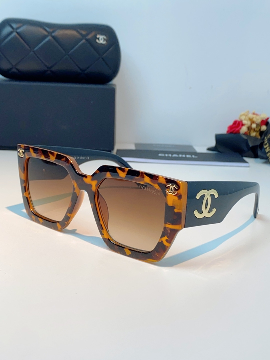 Chanel香奈儿 太阳镜大框双C大Logo时尚墨镜 网红同款大框眼镜