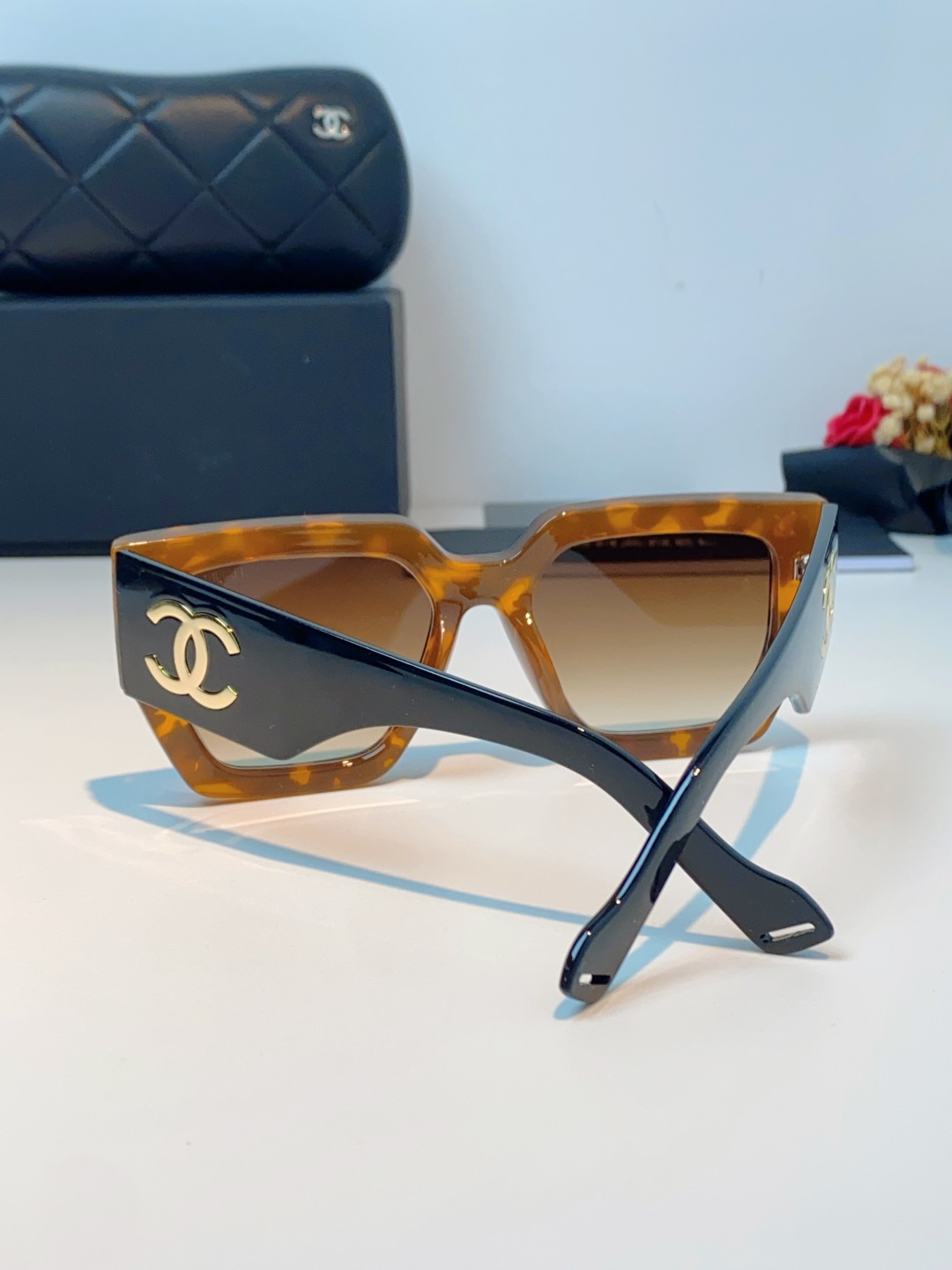 Chanel香奈儿 太阳镜大框双C大Logo时尚墨镜 网红同款大框眼镜