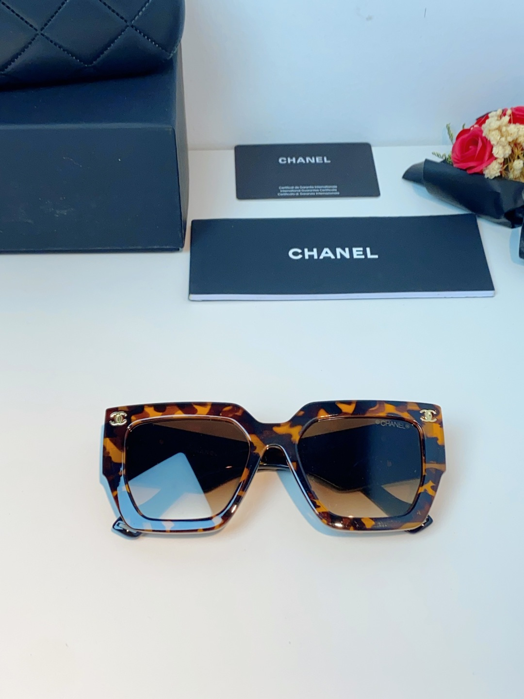 Chanel香奈儿 太阳镜大框双C大Logo时尚墨镜 网红同款大框眼镜