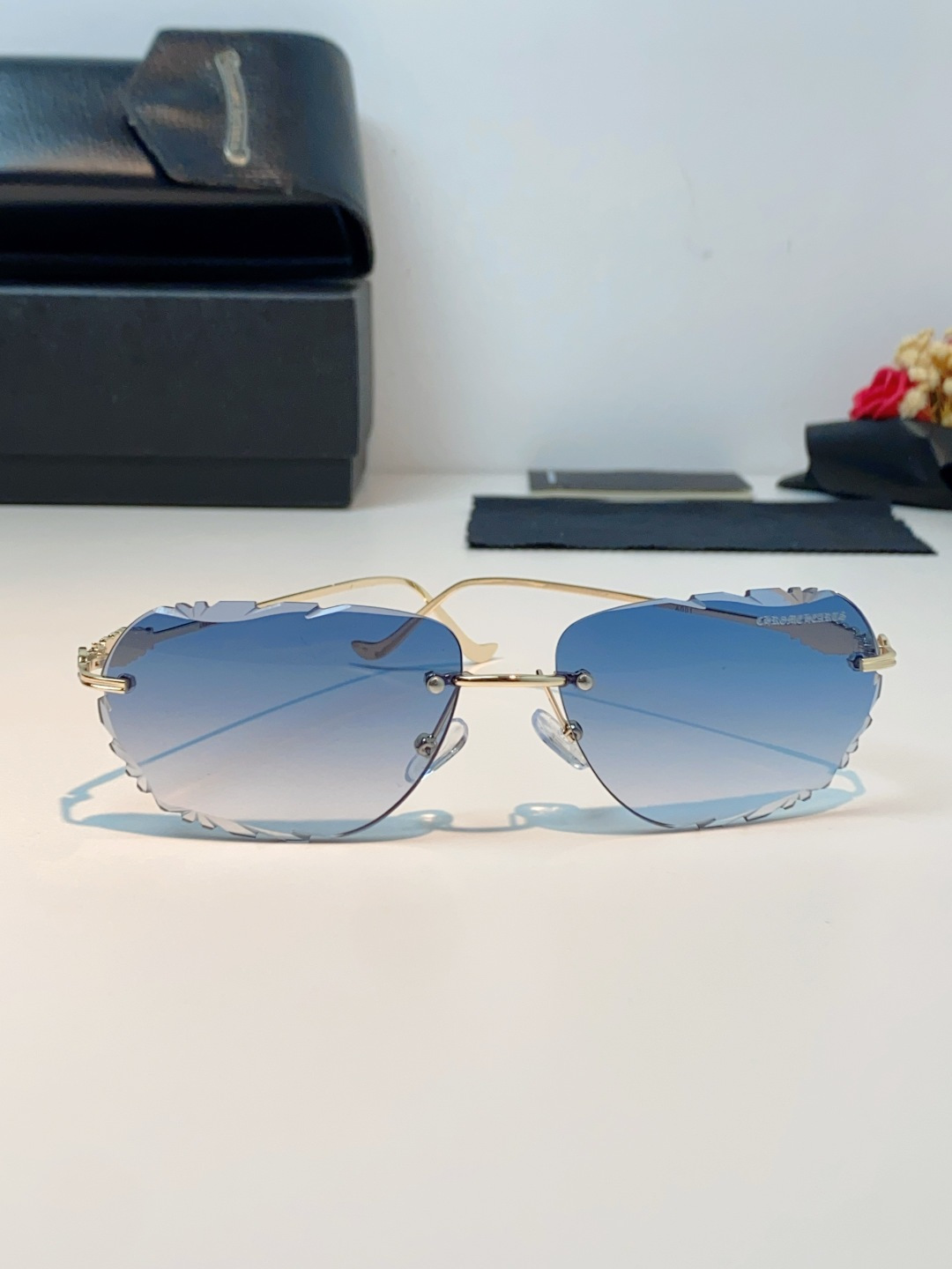 Chrome Hearts 克罗心 2026新款欧美长弧形曲面镜片无框墨镜高级感太阳眼镜防紫外线复古港风