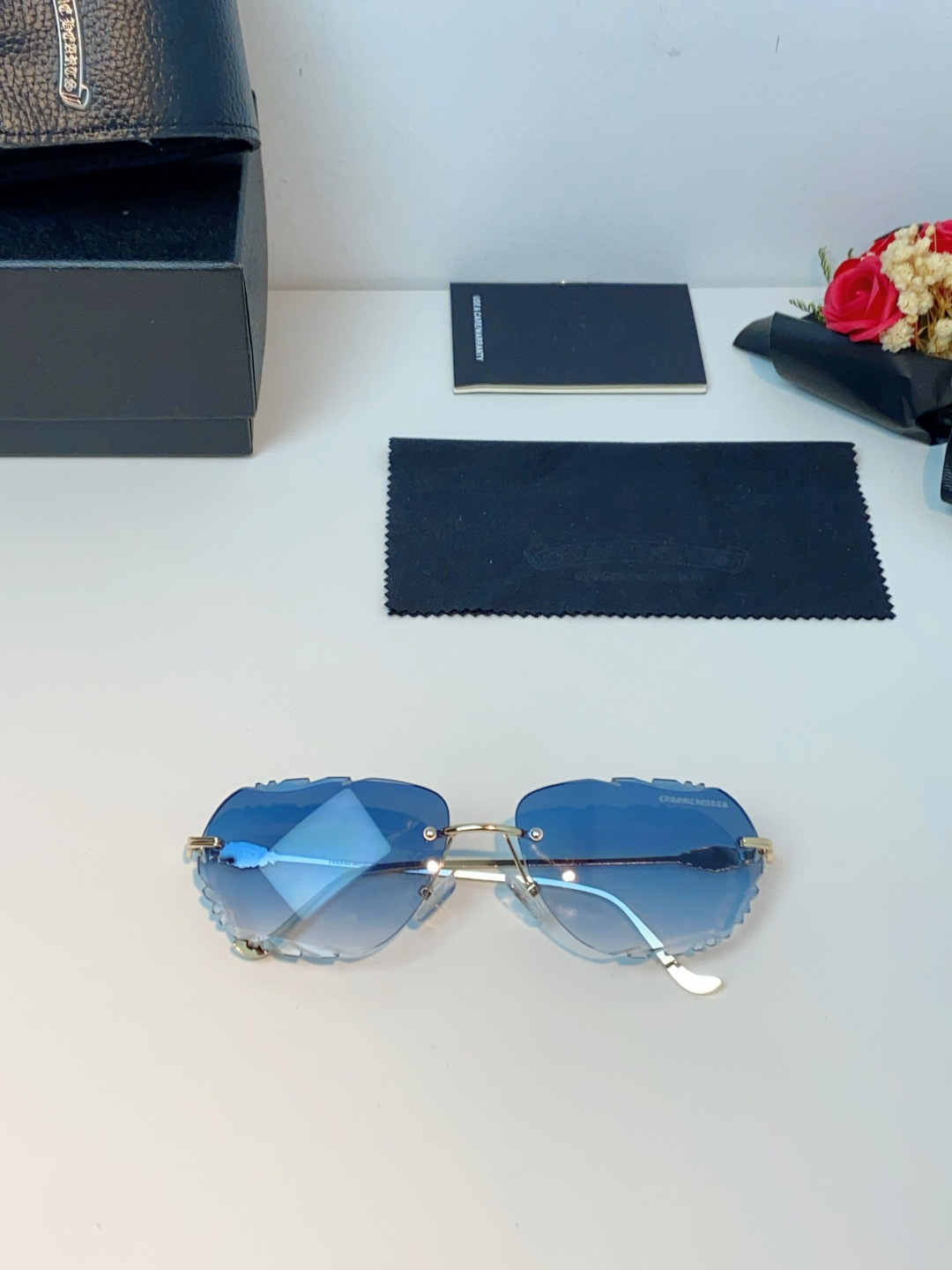 Chrome Hearts 克罗心 2026新款欧美长弧形曲面镜片无框墨镜高级感太阳眼镜防紫外线复古港风