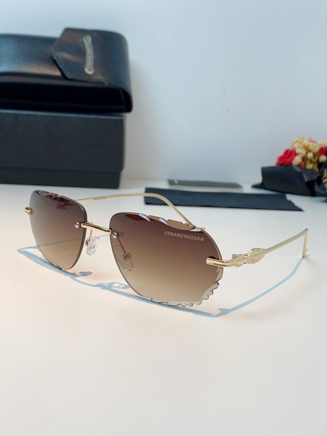 Chrome Hearts 克罗心 2026新款欧美长弧形曲面镜片无框墨镜高级感太阳眼镜防紫外线复古港风