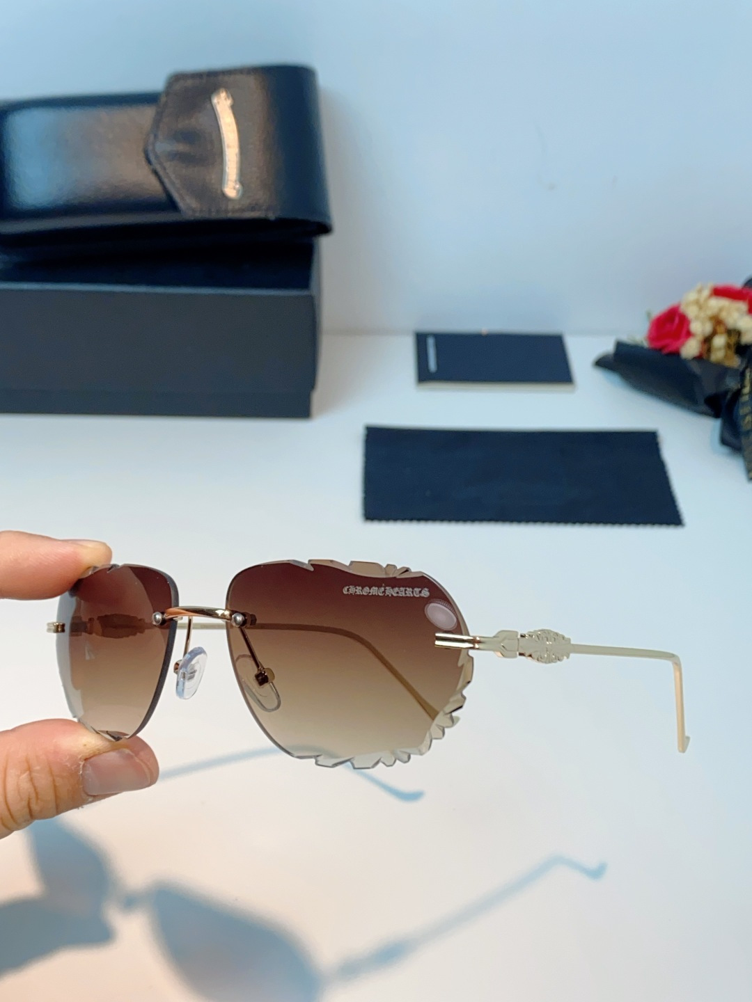 Chrome Hearts 克罗心 2026新款欧美长弧形曲面镜片无框墨镜高级感太阳眼镜防紫外线复古港风