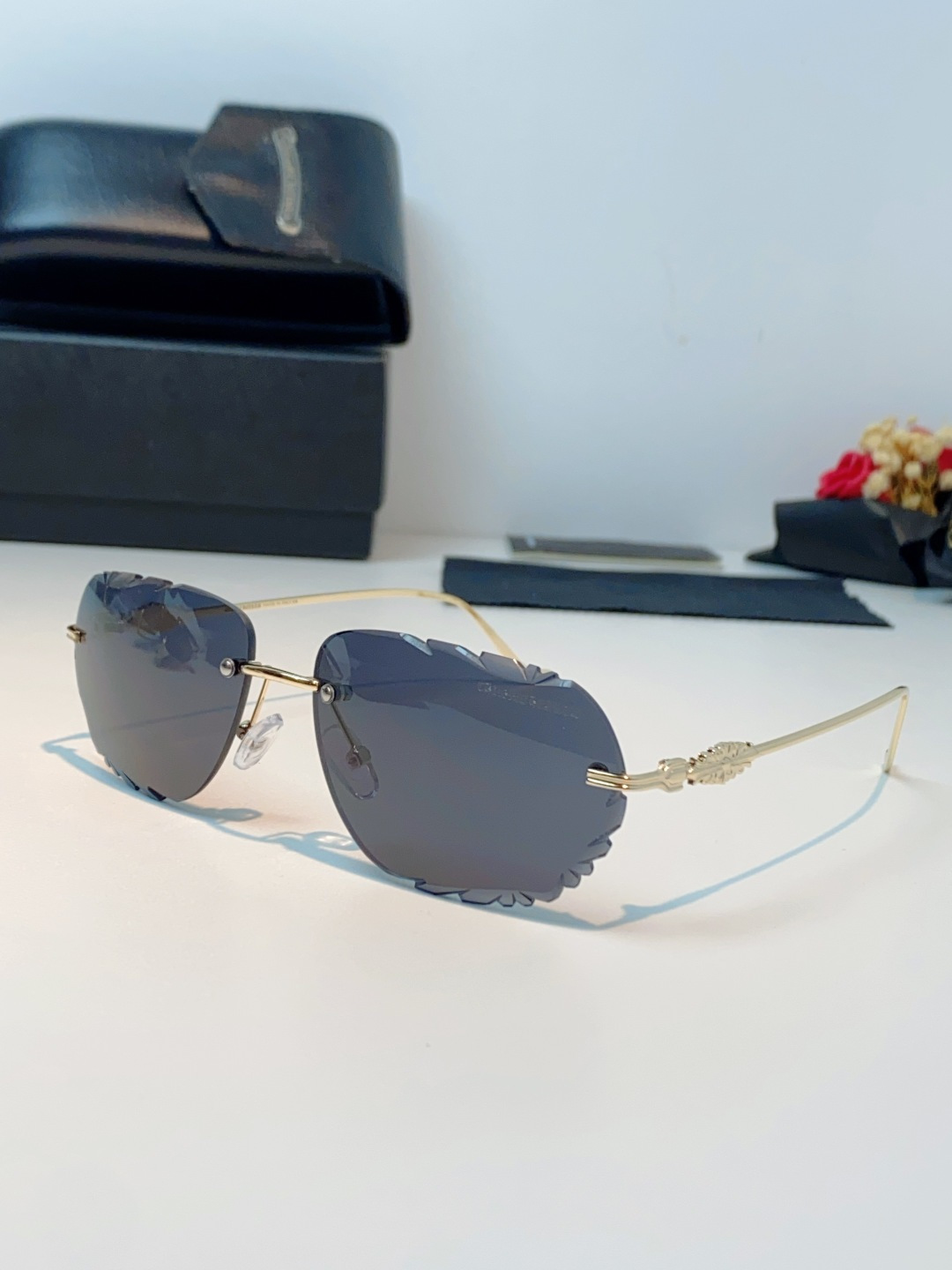 Chrome Hearts 克罗心 2026新款欧美长弧形曲面镜片无框墨镜高级感太阳眼镜防紫外线复古港风